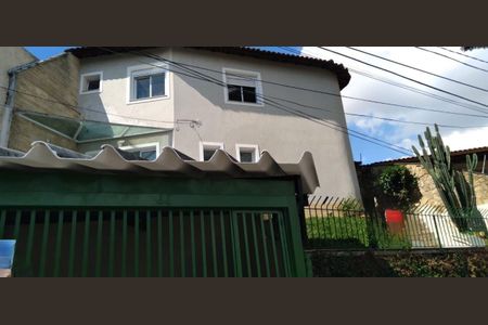 Casa à venda com 167m², 3 quartos e 3 vagas