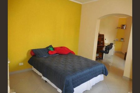 Casa à venda com 167m², 3 quartos e 3 vagas