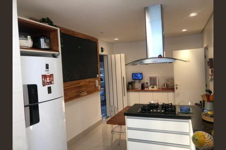 Apartamento à venda com 120m², 2 quartos e 2 vagas