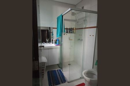 Casa à venda com 342m², 3 quartos e 4 vagas