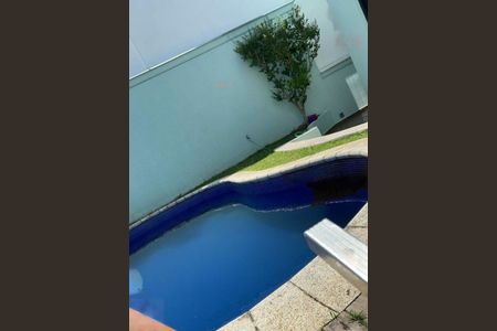 Casa à venda com 342m², 3 quartos e 4 vagas