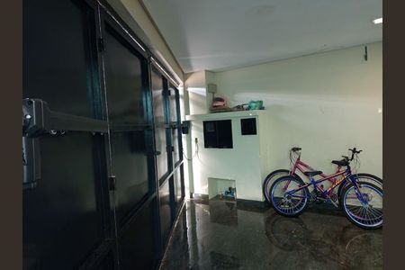 Casa à venda com 342m², 3 quartos e 4 vagas