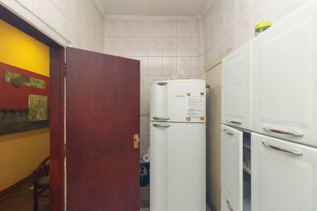 Apartamento à venda com 107m², 2 quartos e sem vaga Apartamento à venda com 107m², 2 quartos e sem vagaCozinha