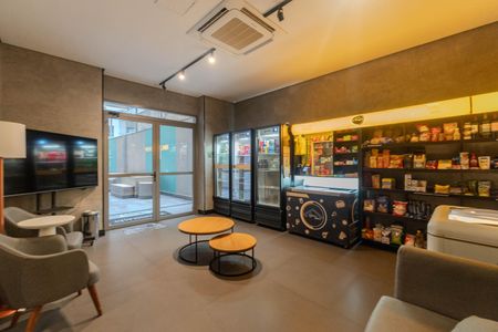 Studio à venda com 33m², 1 quarto e sem vaga Studio à venda com 33m², 1 quarto e sem vagaÁrea comum