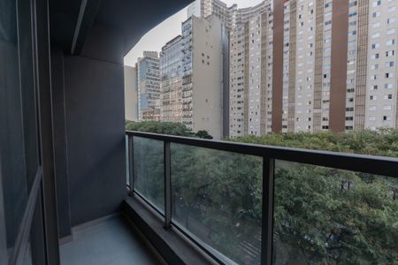 Studio à venda com 33m², 1 quarto e sem vaga Studio à venda com 33m², 1 quarto e sem vagaSacada