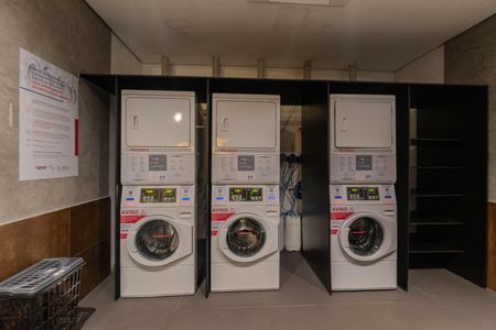 Studio à venda com 33m², 1 quarto e sem vaga Studio à venda com 33m², 1 quarto e sem vagaLavanderia