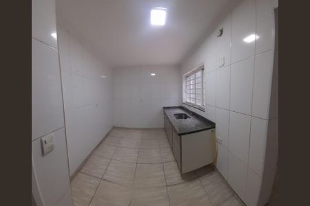 Casa à venda com 145m², 3 quartos e 2 vagas