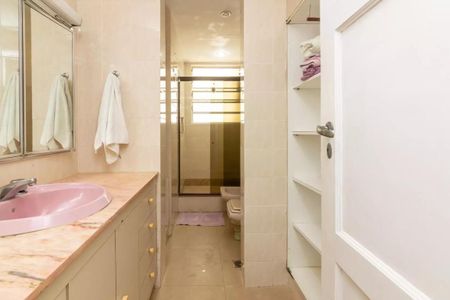 Apartamento à venda com 157m², 3 quartos e 1 vaga