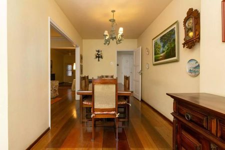 Apartamento à venda com 157m², 3 quartos e 1 vaga