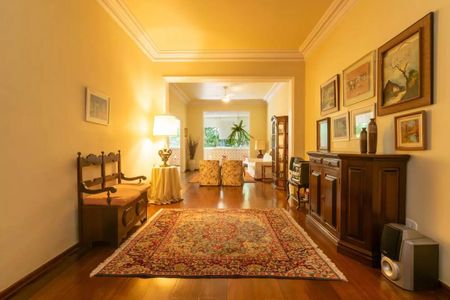 Apartamento à venda com 157m², 3 quartos e 1 vaga