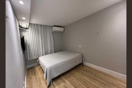 Apartamento à venda com 160m², 4 quartos e 2 vagas