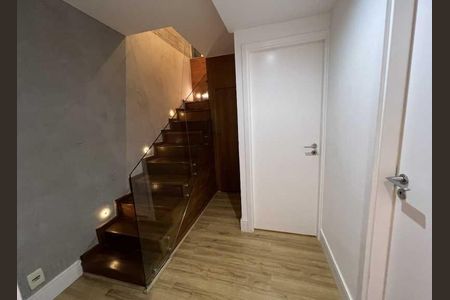 Apartamento à venda com 160m², 4 quartos e 2 vagas