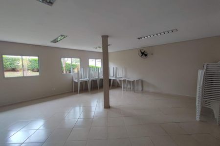 Apartamento à venda com 70m², 2 quartos e 1 vaga Apartamento à venda com 70m², 2 quartos e 1 vagaÁrea comum - Salão de festas