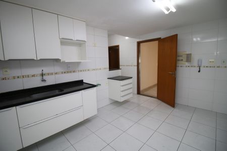 Apartamento à venda com 98m², 3 quartos e 2 vagasCozinha