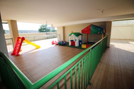 Apartamento à venda com 98m², 3 quartos e 2 vagasÁrea comum - Playground