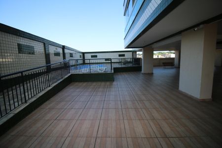 Apartamento à venda com 98m², 3 quartos e 2 vagasÁrea comum - Piscina