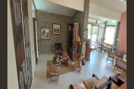 Casa à venda com 489m², 6 quartos e 4 vagas