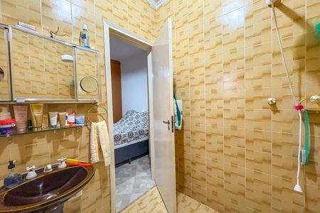 Casa à venda com 204m², 3 quartos e 2 vagas Casa à venda com 204m², 3 quartos e 2 vagasBanheiro da Suíte 1