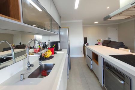 Apartamento para alugar com 130m², 4 quartos e 2 vagas Apartamento para alugar com 130m², 4 quartos e 2 vagasCozinha