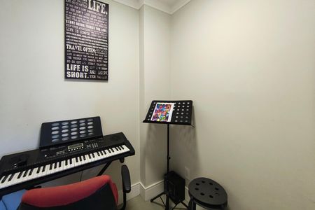 Apartamento para alugar com 130m², 4 quartos e 2 vagas Apartamento para alugar com 130m², 4 quartos e 2 vagasEscritório 2