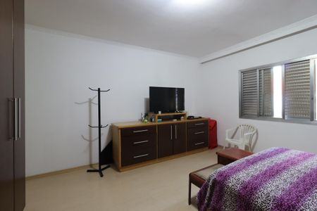 Casa para alugar com 276m², 4 quartos e 6 vagasSuíte 1