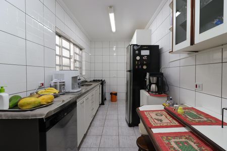 Casa para alugar com 276m², 4 quartos e 6 vagasCozinha