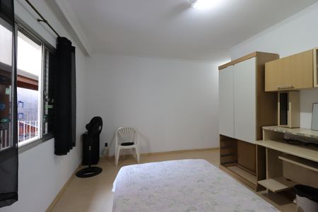 Casa para alugar com 276m², 4 quartos e 6 vagasSuíte 2