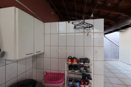 Casa para alugar com 276m², 4 quartos e 6 vagasÁrea de Serviço