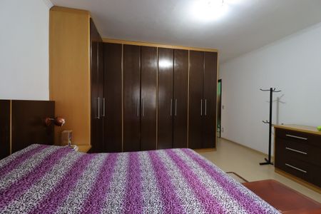 Casa para alugar com 276m², 4 quartos e 6 vagasSuíte 1