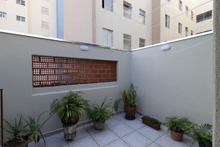 Casa para alugar com 276m², 4 quartos e 6 vagasÁrea de Serviço