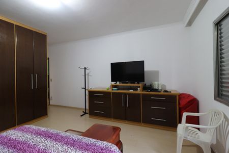 Casa para alugar com 276m², 4 quartos e 6 vagasSuíte 1