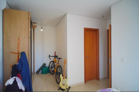 Apartamento à venda com 73m², 2 quartos e 2 vagasSuíte