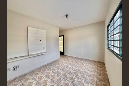 Casa à venda com 180m², 3 quartos e 2 vagas Casa à venda com 180m², 3 quartos e 2 vagasSala 2