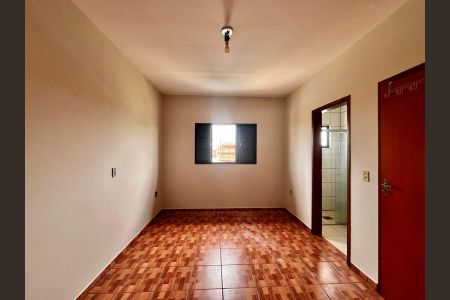 Casa à venda com 180m², 3 quartos e 2 vagas Casa à venda com 180m², 3 quartos e 2 vagasSuíte 1