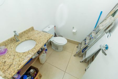 Casa à venda com 320m², 3 quartos e 4 vagas Casa à venda com 320m², 3 quartos e 4 vagasLavabo 2