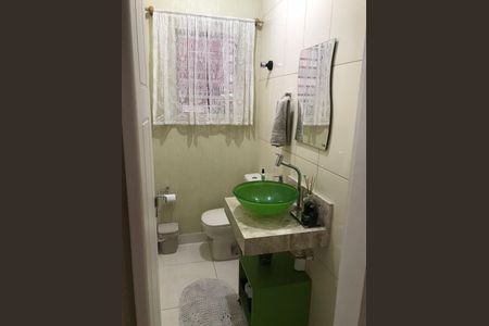 Casa à venda com 192m², 3 quartos e 2 vagas