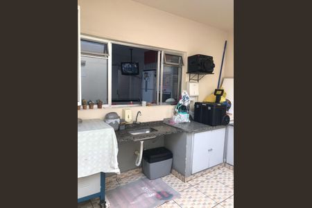 Casa à venda com 192m², 3 quartos e 2 vagas