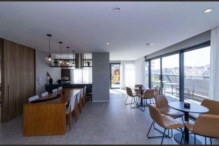 Apartamento à venda com 61m², 2 quartos e 1 vaga Apartamento à venda com 61m², 2 quartos e 1 vagaÁrea comum