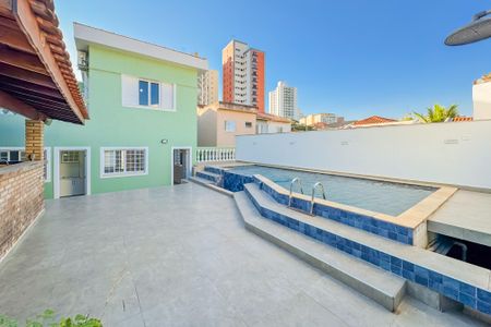 Casa à venda com 597m², 5 quartos e 8 vagas Casa à venda com 597m², 5 quartos e 8 vagasPiscina - Área de Lazer