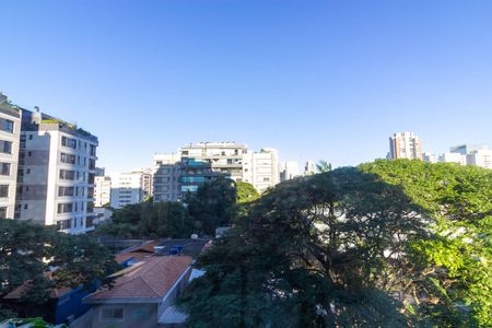 Apartamento à venda com 201m², 3 quartos e 3 vagas Apartamento à venda com 201m², 3 quartos e 3 vagasVista Sala
