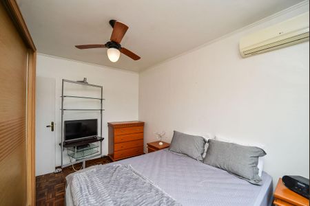 Apartamento à venda com 70m², 2 quartos e 2 vagas Apartamento à venda com 70m², 2 quartos e 2 vagasQuarto 1