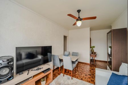 Apartamento à venda com 70m², 2 quartos e 2 vagas Apartamento à venda com 70m², 2 quartos e 2 vagasSala