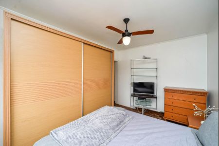 Apartamento à venda com 70m², 2 quartos e 2 vagas Apartamento à venda com 70m², 2 quartos e 2 vagasQuarto 1