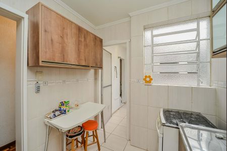 Apartamento à venda com 70m², 2 quartos e 2 vagas Apartamento à venda com 70m², 2 quartos e 2 vagasCozinha