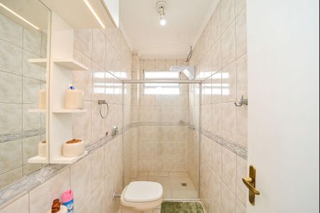 Apartamento à venda com 70m², 2 quartos e 2 vagas Apartamento à venda com 70m², 2 quartos e 2 vagasBanheiro