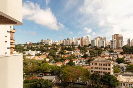 Apartamento à venda com 400m², 4 quartos e 4 vagas Apartamento à venda com 400m², 4 quartos e 4 vagasVista da Suíte 3