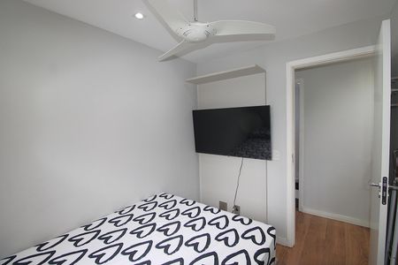 Apartamento à venda com 75m², 3 quartos e 1 vagaQuarto 2