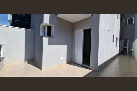 Apartamento à venda com 72m², 2 quartos e 1 vaga Apartamento à venda com 72m², 2 quartos e 1 vagaVaranda