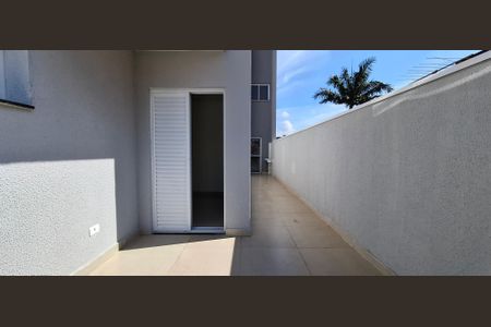Apartamento à venda com 72m², 2 quartos e 1 vaga Apartamento à venda com 72m², 2 quartos e 1 vagaVaranda