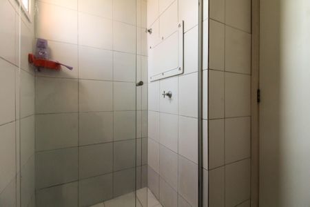 Apartamento à venda com 49m², 2 quartos e 1 vaga Apartamento à venda com 49m², 2 quartos e 1 vagaBanheiro